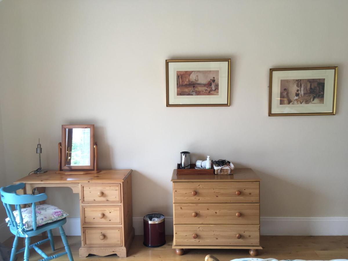 Neuadd Villa Llanwnen エクステリア 写真